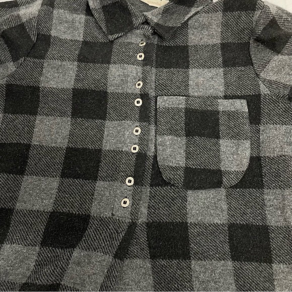 Soft Surroundings Women’s PXS Fleece Top Roll Tab Sleeve plaid tunic top - Picture 5 of 8